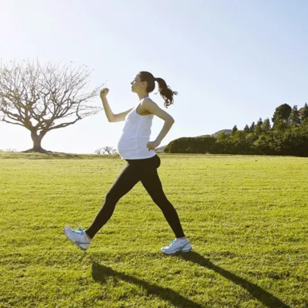 فوائد رياضة الركض للحامل والجنين