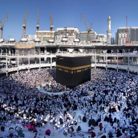 "رئاسة الحرمين" تشرح الخدمات التي تقدمها للمعتكفين بالمسجد الحرام