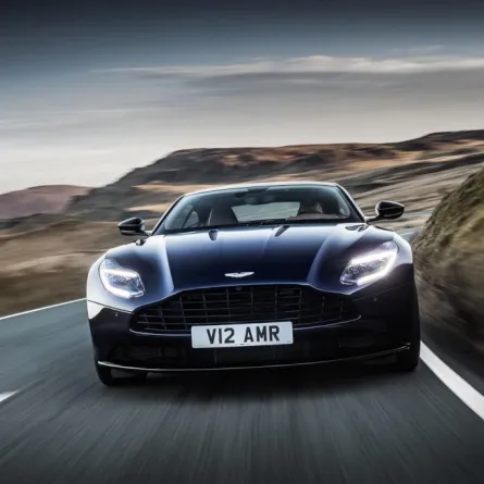 صور DB11 AMR السيارة الأسرع في تاريخ أستون مارتن