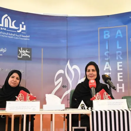 الأميرة عادلة تكرم الإعلاميين المشاركين في معرض بساط الريح 19