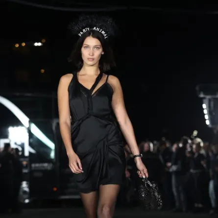 إكسسوارات باللون الأسود لأناقة صيفية!