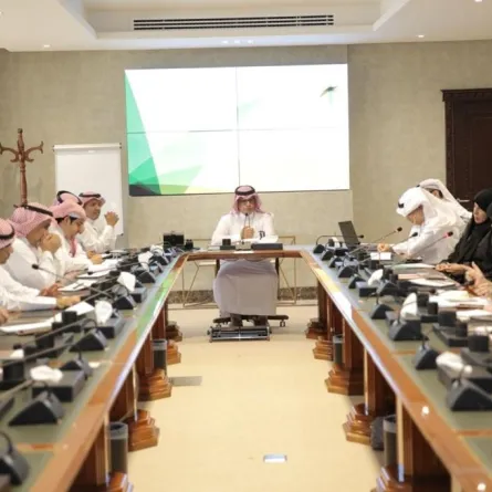 «العمل» تعقد ورشة عمل مع الجمعيات الخيرية