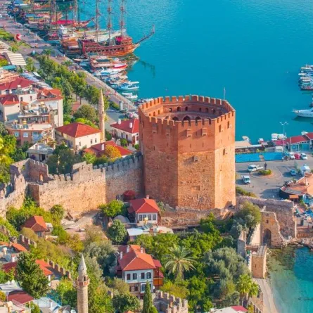 السياحة في تركيا: انطاليا ترضي عشاق الشواطئ وهواة التاريخ