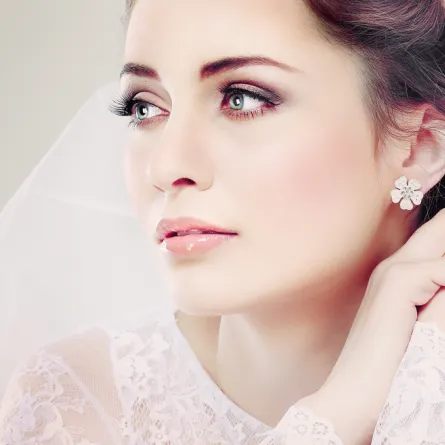 لعروس العيد: خلطات طبيعية لبشرة متوهجة