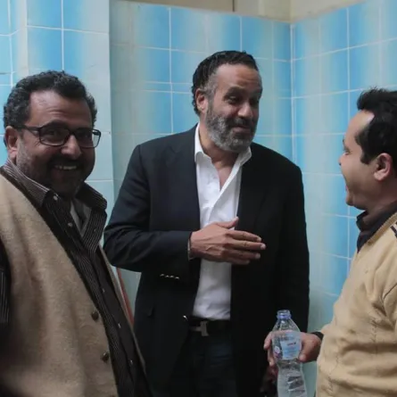 بعد نجاح مسلسله "أرض النفاق".. محمد هنيدي "بواب" في الإذاعة