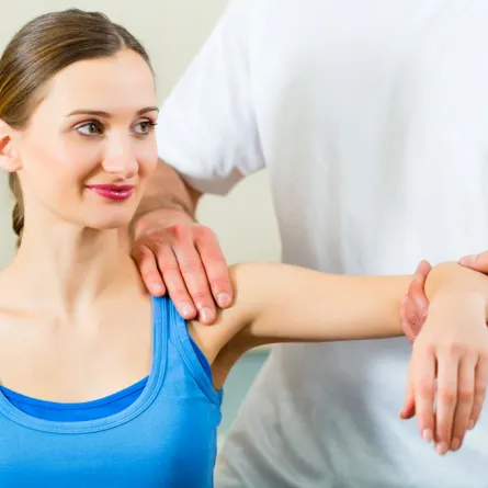 التهاب الأوتار في الكتف: حلول علاجية مضمونة