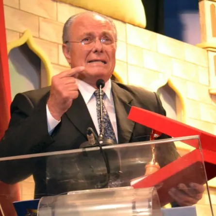 حقيقة وفاة النجم المعتزل يوسف فوزي متأثراً بمرض "الشلل الرعاش"