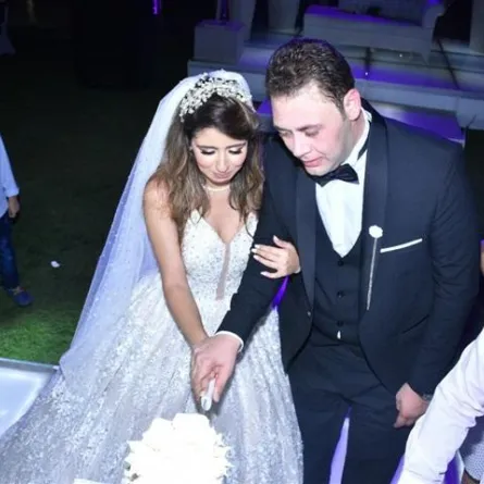 بالصور: محمد علي رزق يجمع النجوم في حفل زفافه