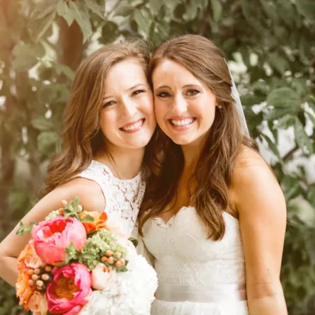 رسائل تهنئة للعروس من شقيقتها