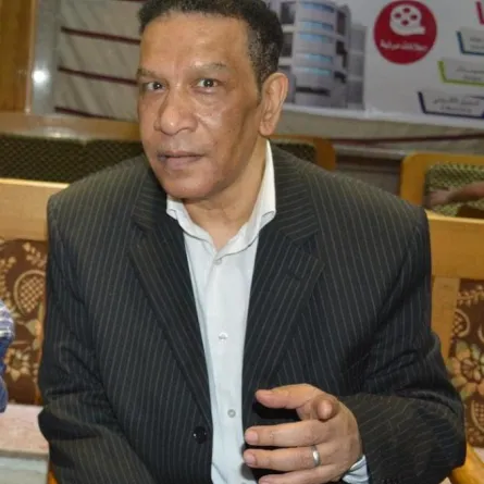 وداع النجوم للفنان محمد شرف