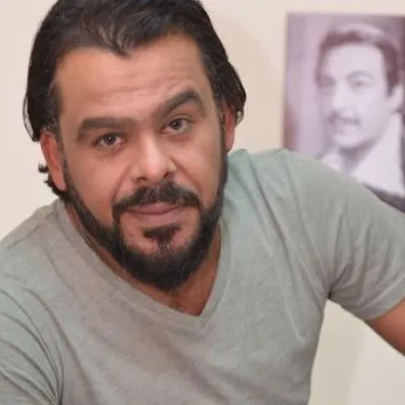 استبعاد منذر رياحنة من لجنة تحكيم المهرجان القومي للمسرح بسبب "عدم الاحترام"