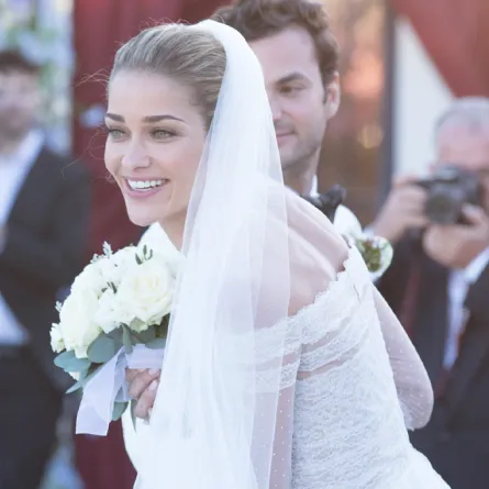 أعراس خيالية من نصيب أشهر عارضات الأزياء في العالم