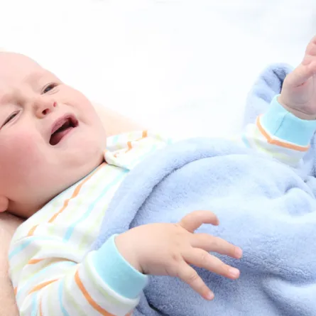 طرق للتخلُّص من الإمساك عند الرضع في الشهور الأولى