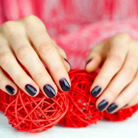 أصول العناية بالأظافر ... وأخطاء شائعة تجنبيها الآن
