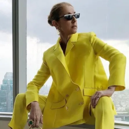 سيلين ديون بإطلالة عصرية من ربيع كيروز