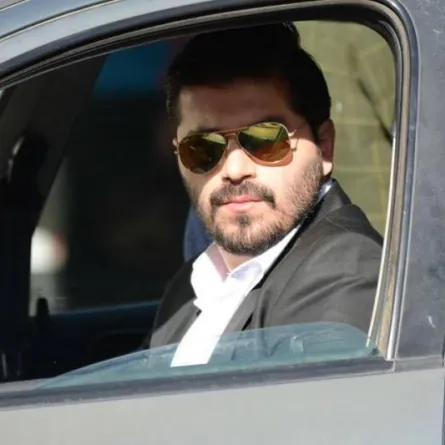 لمى الرهونجي تثير الجدل مجدداً بصورة مع يزن السيد