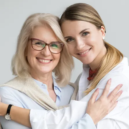 كلام في الحب.. عندما تعشق الفتاة كيف تبوح بعشقها لوالدتها؟