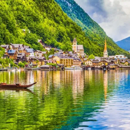 بالصور: زيارة قصيرة إلى هالشتات النمساوية