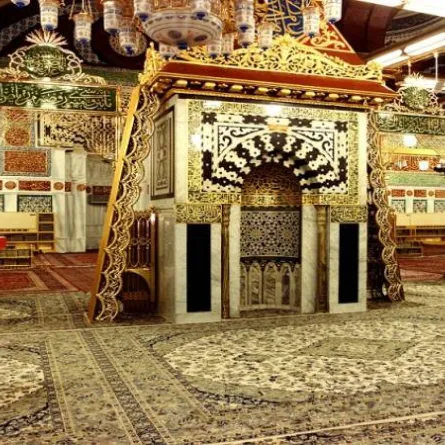 داعية سعودي يخرج عن المألوف ويُقدّم خطبة الجمعة بشكل مختلف