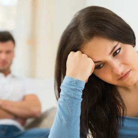 علامات كره الزوج لزوجته
