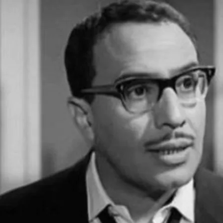 معلومات لا تعرفها عن فؤاد المهندس.. والدته رفضت عمله في التمثيل