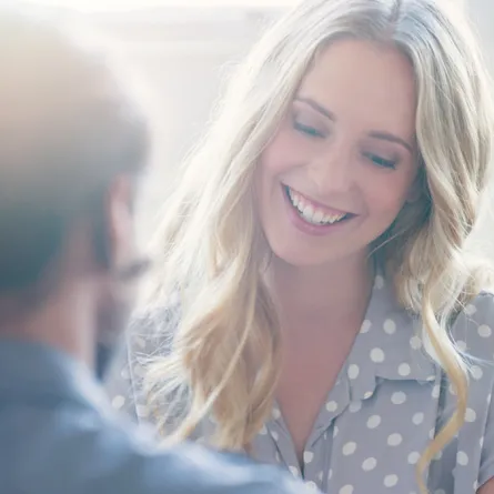 ما هي ثمرات الحياء للأنثى في العلاقة العاطفية