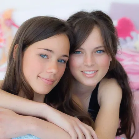 كلام جميل عن الصديقة الذكية