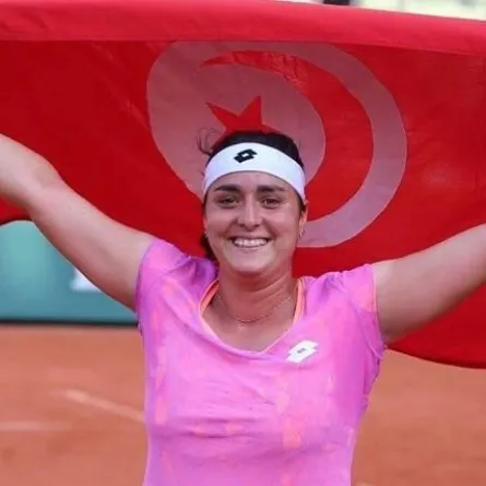 أنس جابر بطلة عالميّة في رياضة المضرب