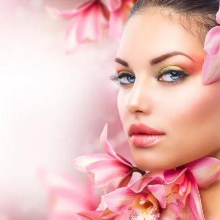 فوائد ماء الورد لجمالك