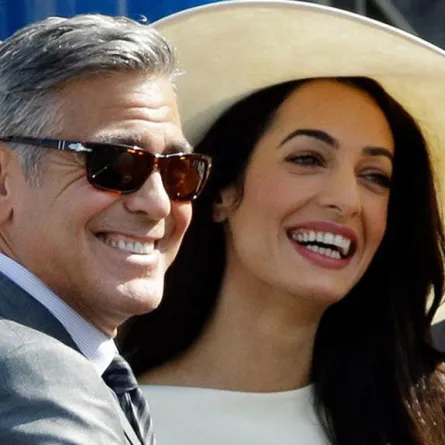 ما حقيقة طلاق النجم جورج كلوني وزوجته أمل علم الدين؟