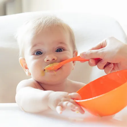 غذاء الطفل في الشهر السابع