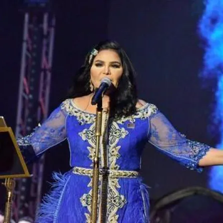 هل تختتم أحلام موسمها الفني بحفل اليوم الوطني؟