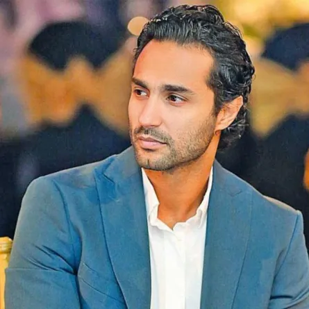 دنيا سمير غانم واكرم حسني وهنا الزاهد يحتفلون بعيد ميلاد كريم فهمي