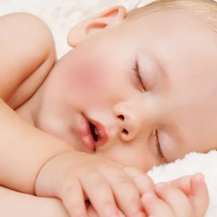 علاج فطريات الفم عند الأطفال