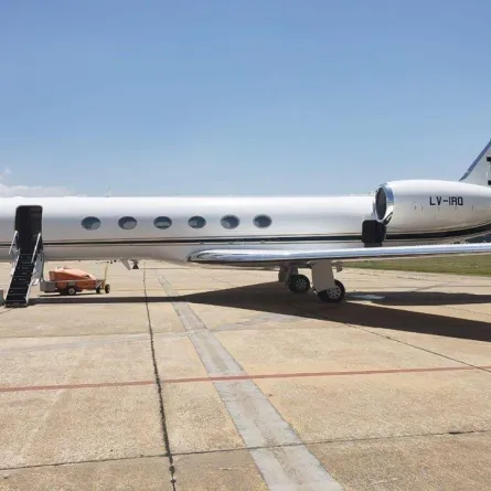 أسطورة الأرجنتين «ليونيل ميسي» يشتري طائرة خاصة بـ 15 مليون دولار