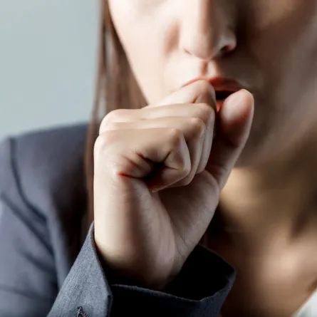 تعرّفي إلى علاج السعال بأنواعه المختلفة