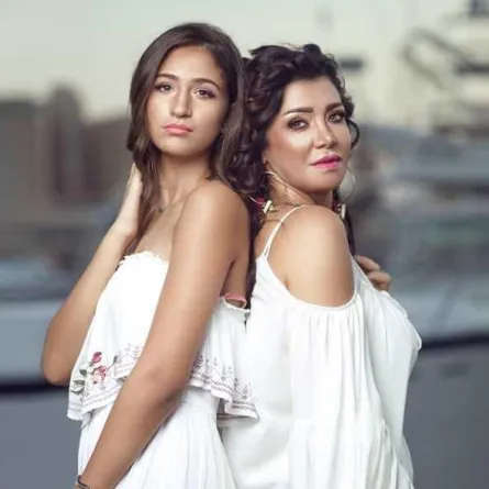 ابنة لقاء سويدان "ممنوعة من التمثيل" بسبب الدراسة