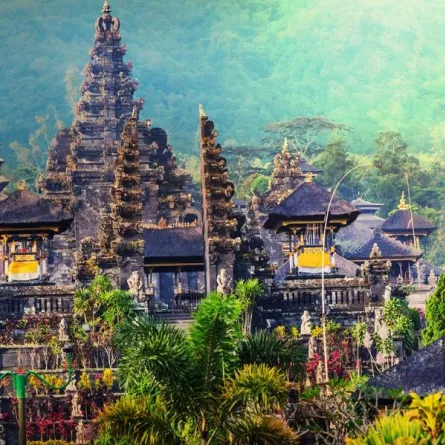 السياحة في اندونيسيا تختصر بـ4 عناوين