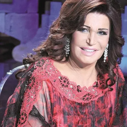نجوى فؤاد: لن أعود للرقص أبداً أنا مش فيفي عبده