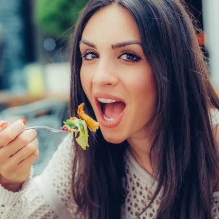 8 نصائح رجيم عند الذهاب إلى المطعم