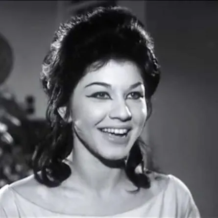 شويكار لـ"سيدتي نت": حياتي ليست للبيع وتعلمت من فؤاد المهندس الالتزام