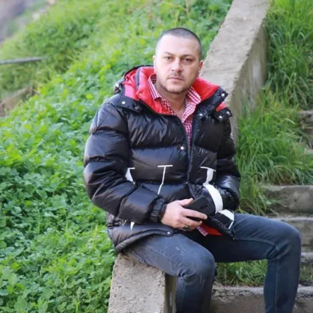 بالصور .. انطلاق تصوير " ورد أسود " في دمشق ووائل شرف بـ"لوك" جديد