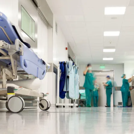 امرأة تلد أثناء غيابها عن الوعي لمدة 10 سنوات.. ماذا حدث؟!