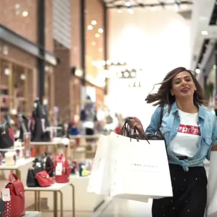 عيشوها جربوها: دليل الأسرة السعودية إلى تجارب مثيرة وفريدة