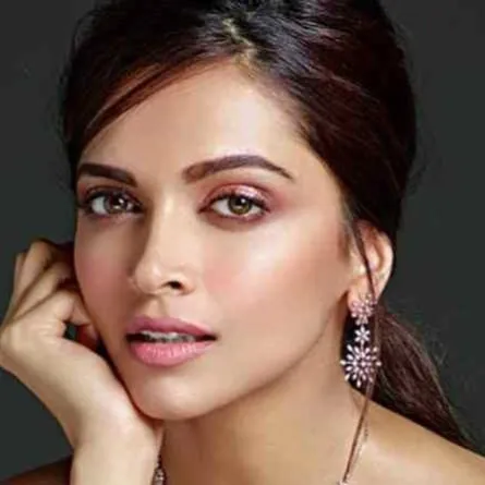 ديبيكا بادوكون توثق معاناتها مع الإكتئاب في كتاب