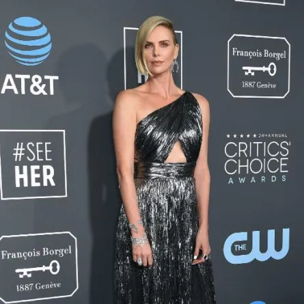 أزياء النجمات في حفل جوائز Critics Choice Awards مفاجآت بالجملة
