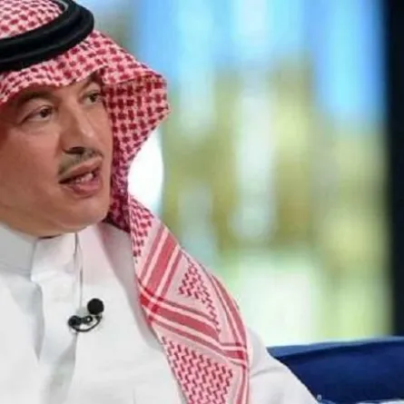 "مستغربة" .. تُجدد تعاون طلال سلامة وناصر الصالح