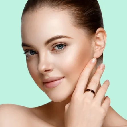 تخلّصي من مشكلة التجاعيد حول العينين بخطوات بسيطة