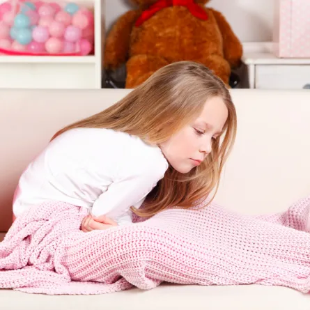 أسباب شعور طفلك بحرقة المعدة "الحموضة" تعرفي إليها