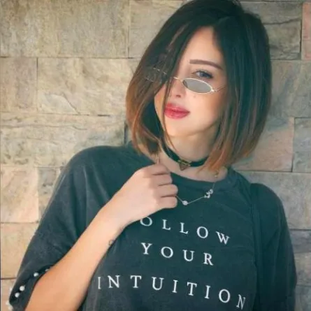 زوجة  تامر حسني تنشر صورة جديدة لطفلهما آدم